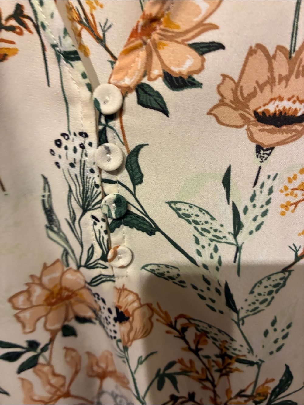 Two Floral Ruffle Sleeve Blouses - Picture 4 of 6